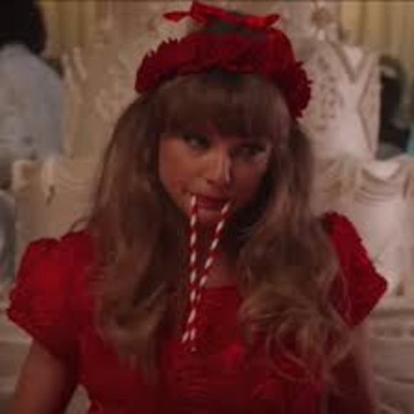 Meet your Posher, Madison - Picture 1 of 1